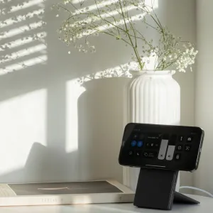 Rise Dock | MagSafe Compatible - Native Union