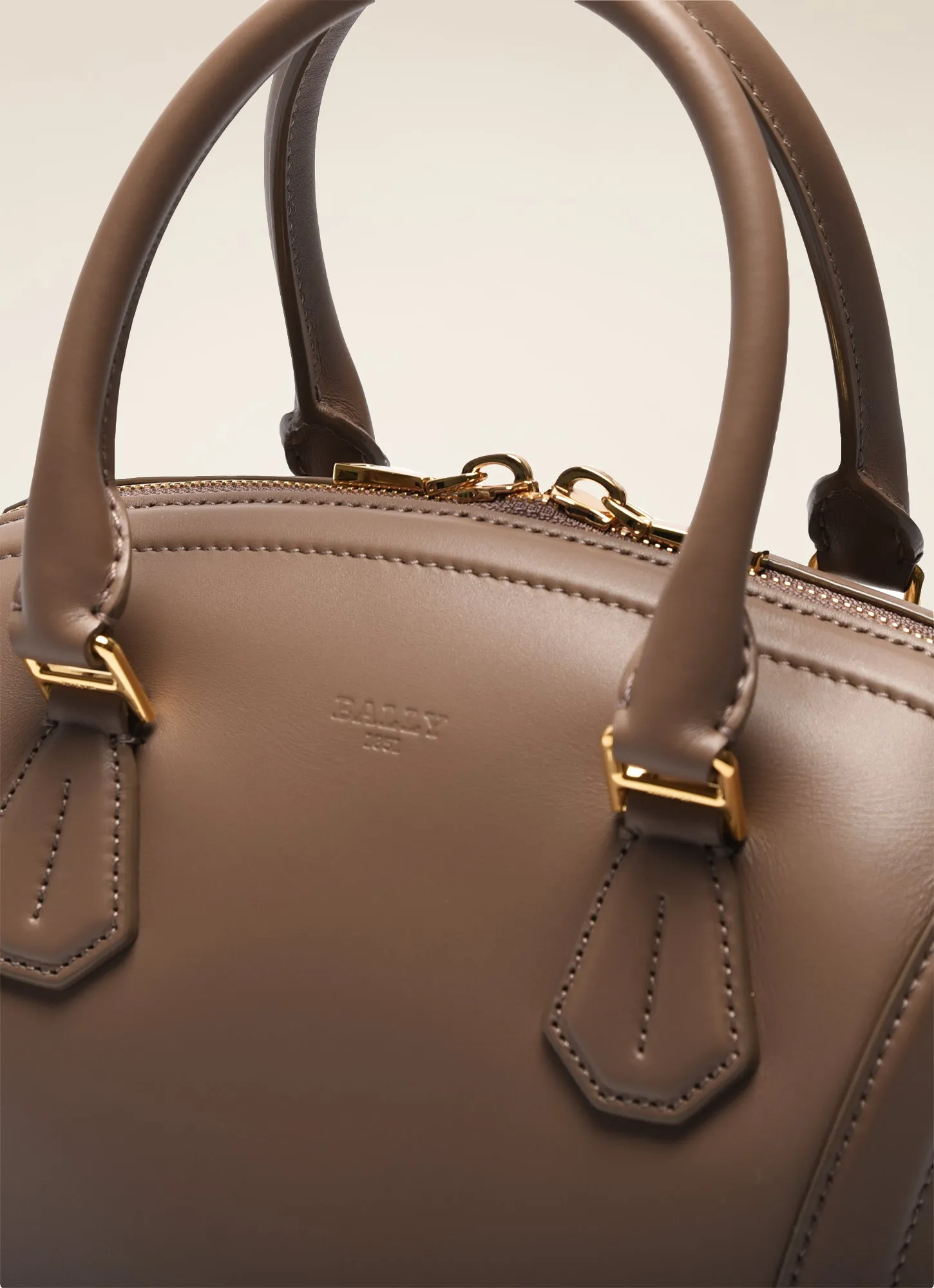 Saffi - Cross Body Bag