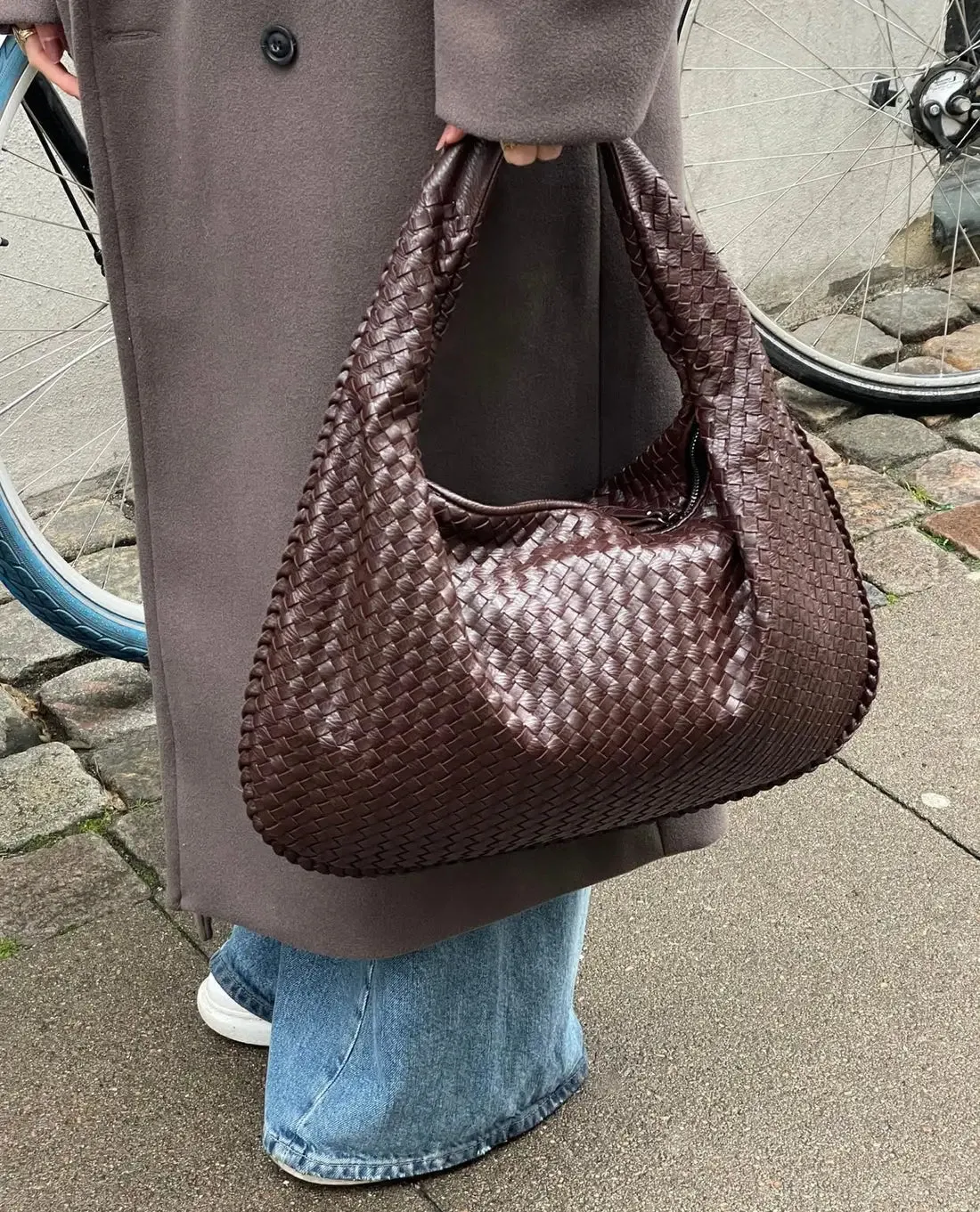 Season prestige Womens  Woven Shoulder handBag