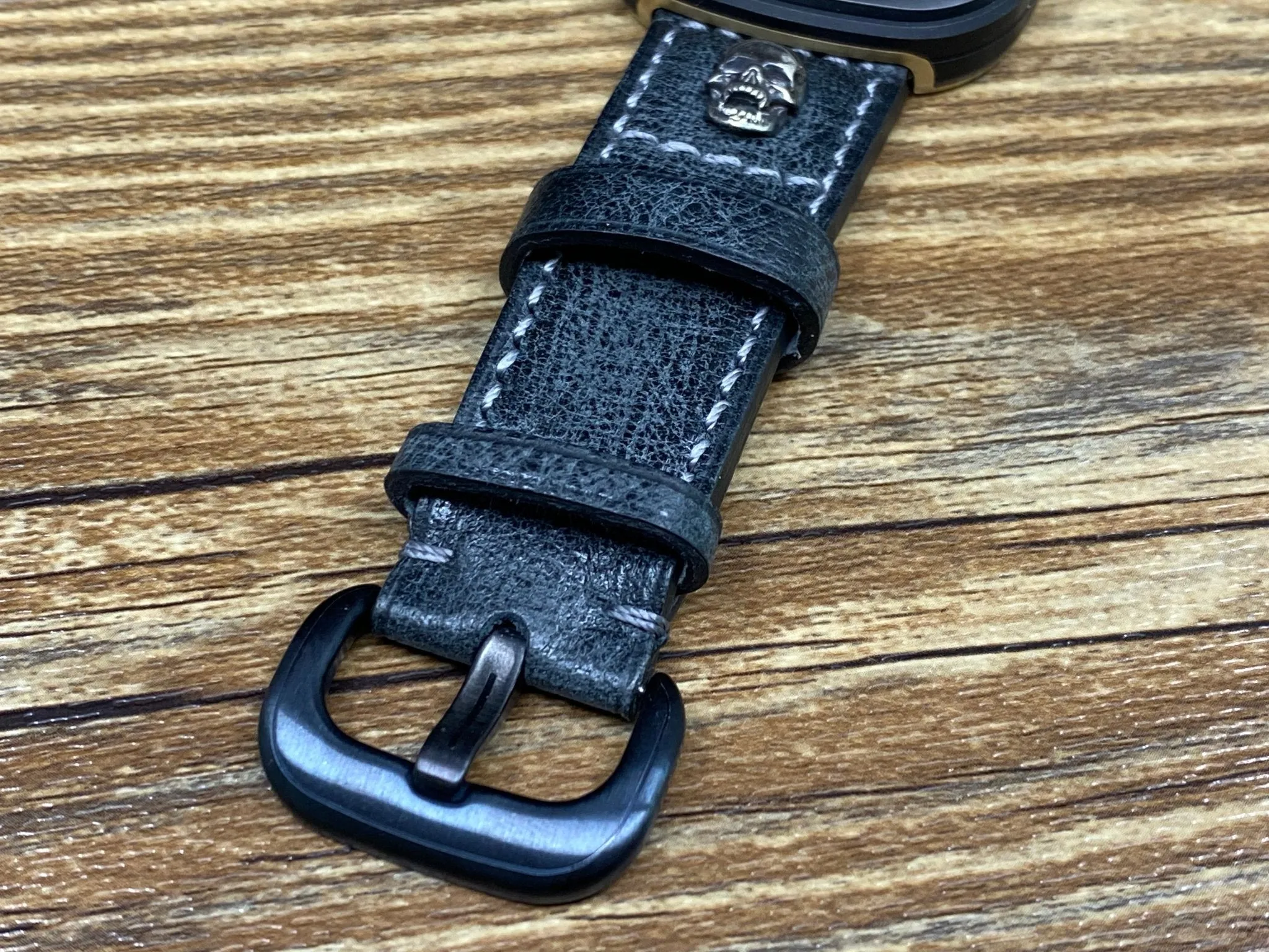 Seven Friday watch straps, SevenFriday watch Band, Leather Watch Straps 28mm, Distress Black Leather Mens Wrist Watch Band Replacement, Valentines Day Gift Ideas, Sterling Silver 925 Skull Head