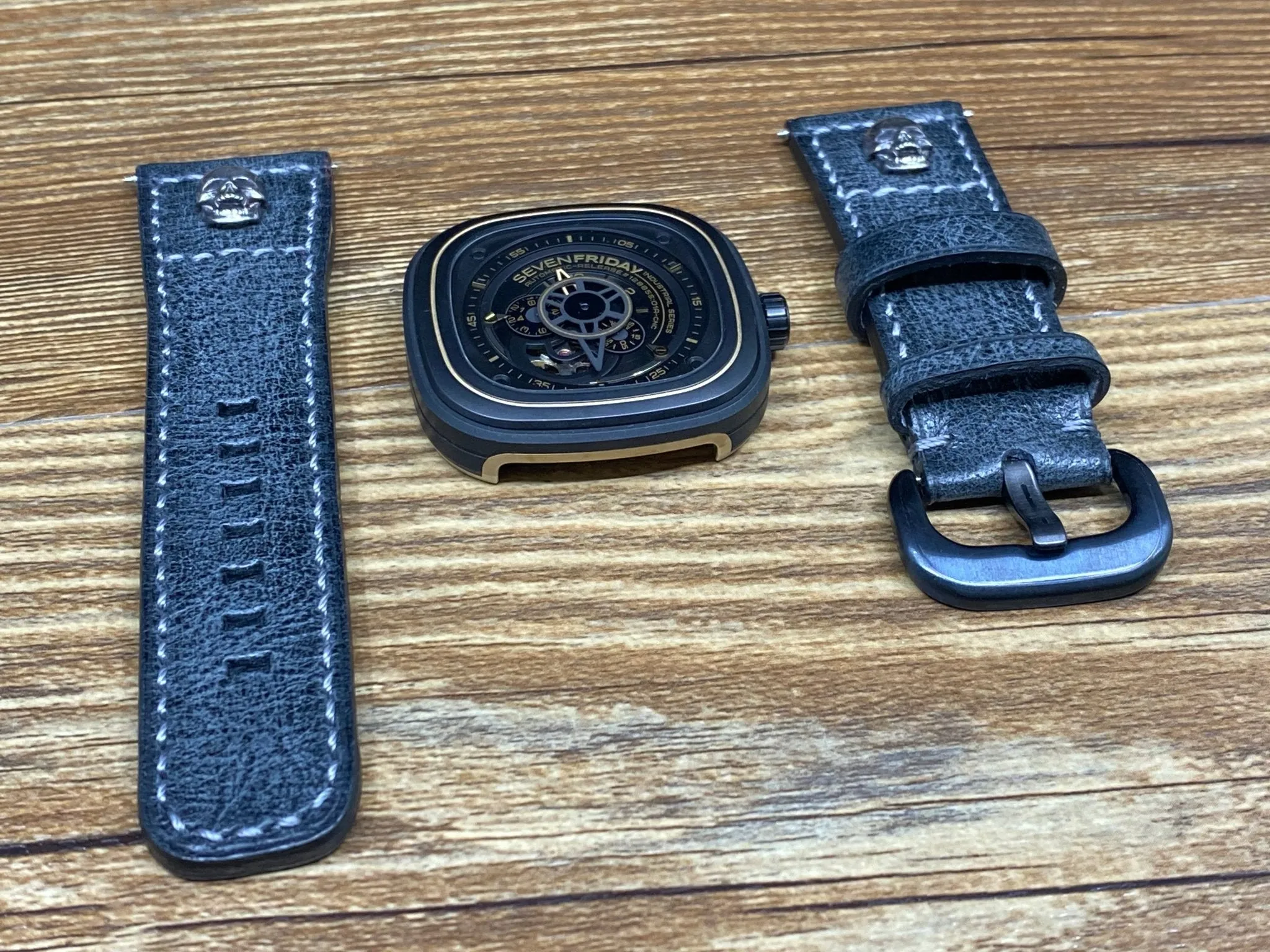 Seven Friday watch straps, SevenFriday watch Band, Leather Watch Straps 28mm, Distress Black Leather Mens Wrist Watch Band Replacement, Valentines Day Gift Ideas, Sterling Silver 925 Skull Head