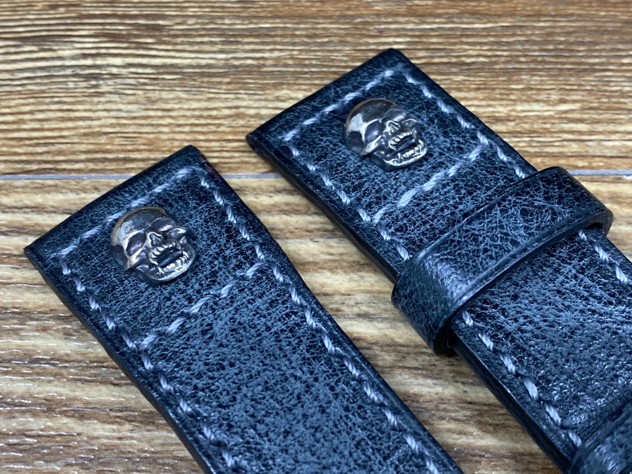 Seven Friday watch straps, SevenFriday watch Band, Leather Watch Straps 28mm, Distress Black Leather Mens Wrist Watch Band Replacement, Valentines Day Gift Ideas, Sterling Silver 925 Skull Head