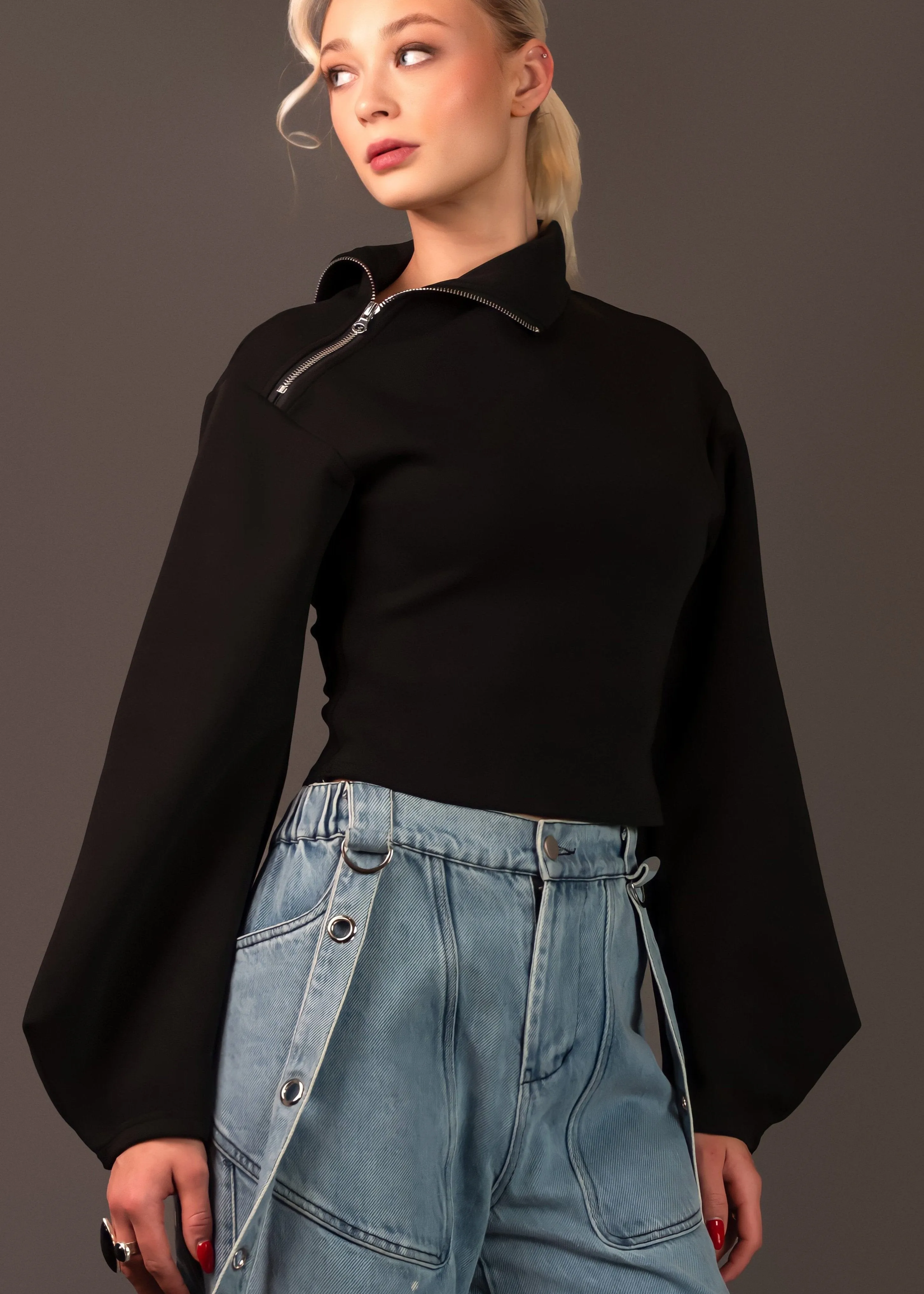 Shoulder Zip Balloon Sleeve Top