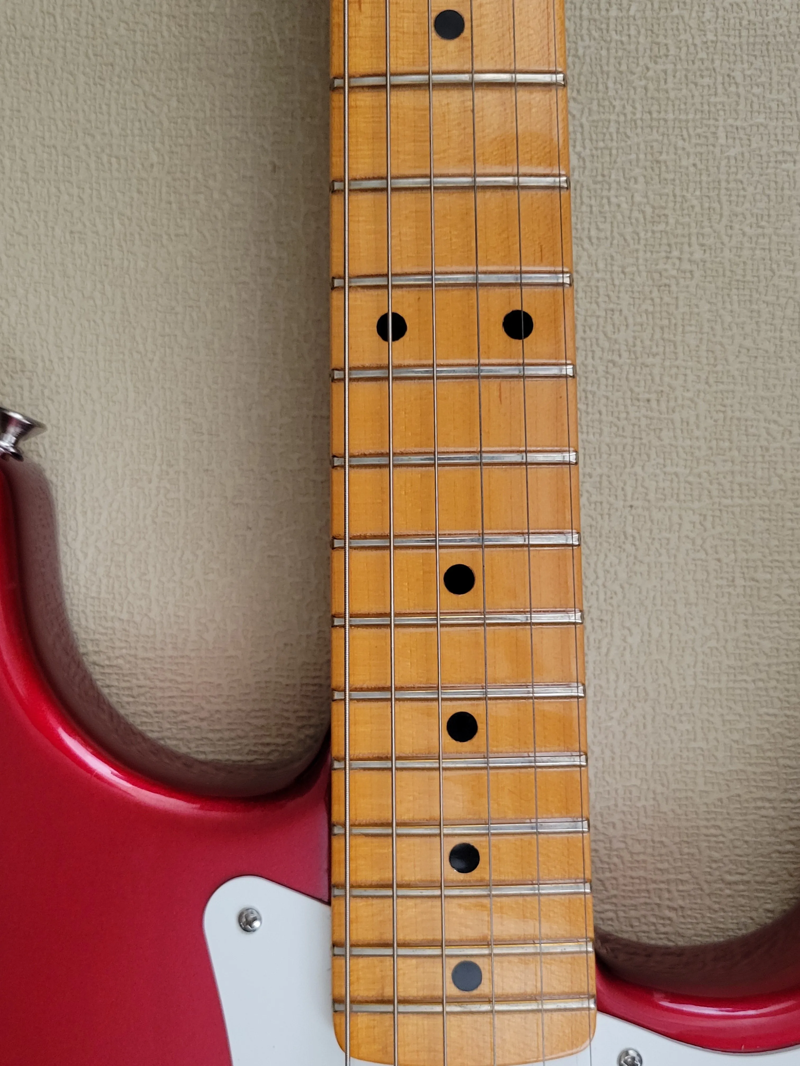 SOLD - Fender Stratocaster Eric Johnson 2006 Candy Apple Red
