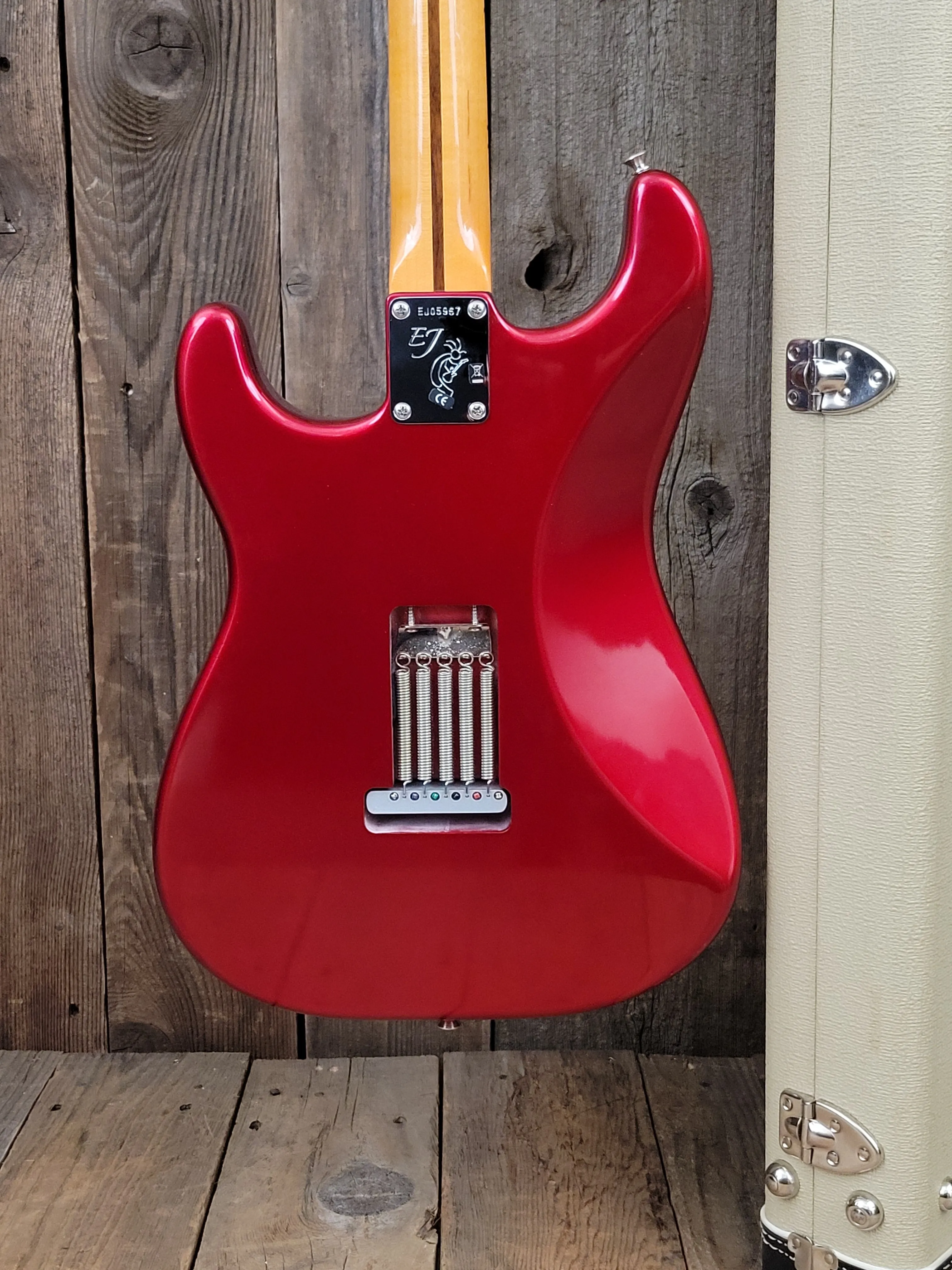 SOLD - Fender Stratocaster Eric Johnson 2006 Candy Apple Red
