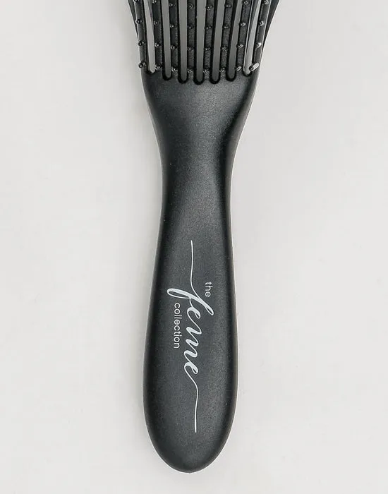 The Feme Collection - Detangler Brush