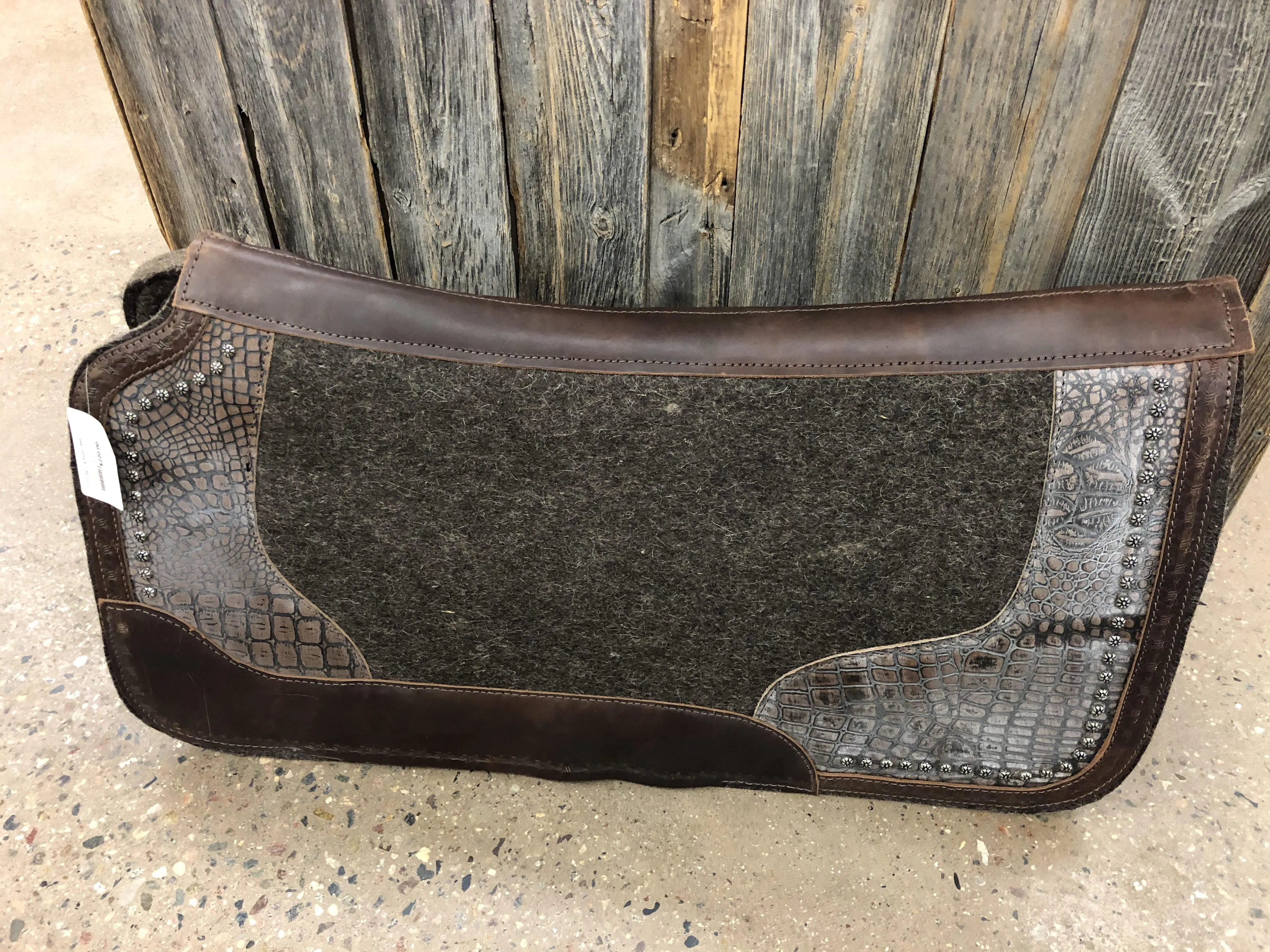 TKSB7521 Saddle Pad 3/4" Felt Pad w/ Brwon Croc Pattern& Spots 32x32