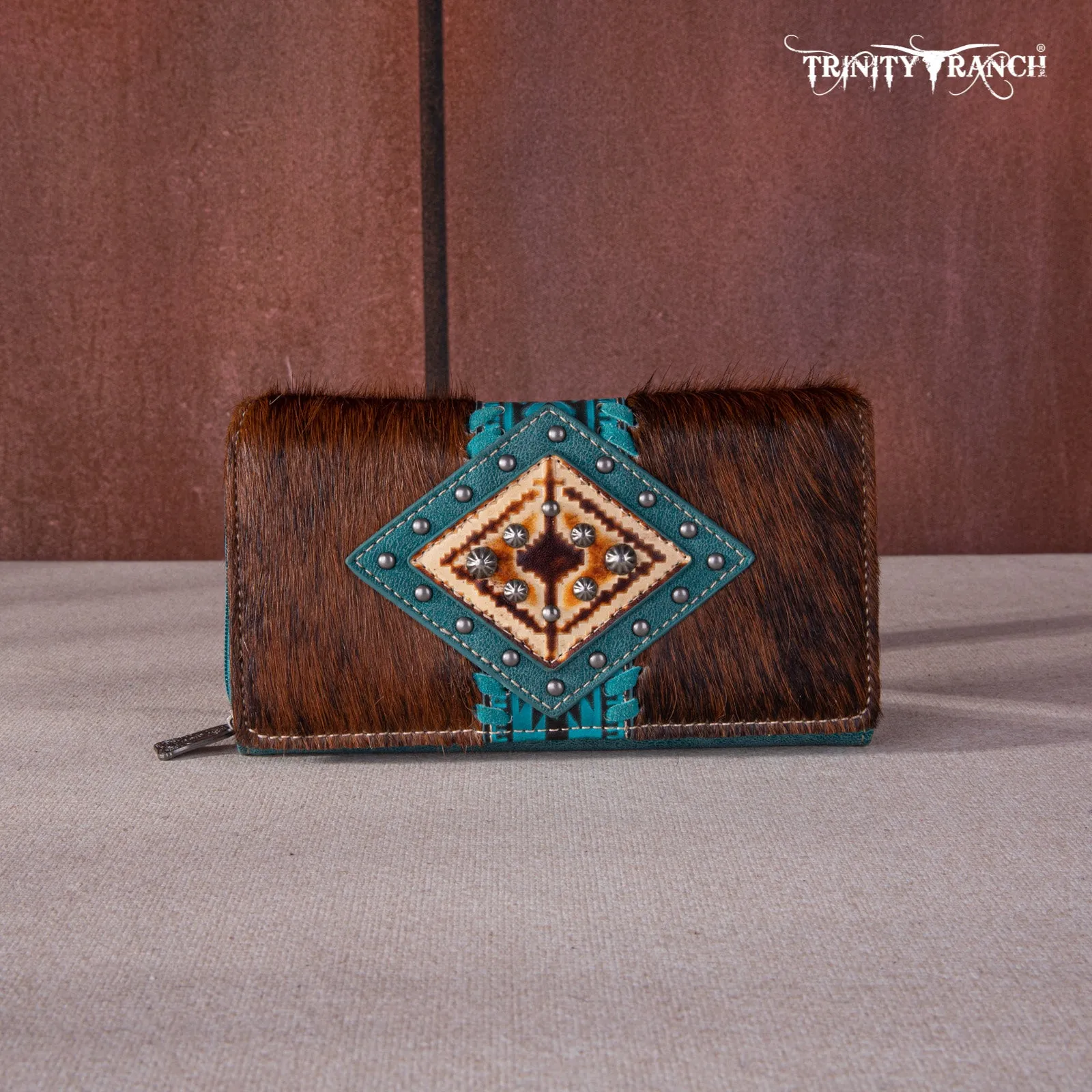 TR146-W010 Trinity Ranch Hair-On Cowhide Wallet