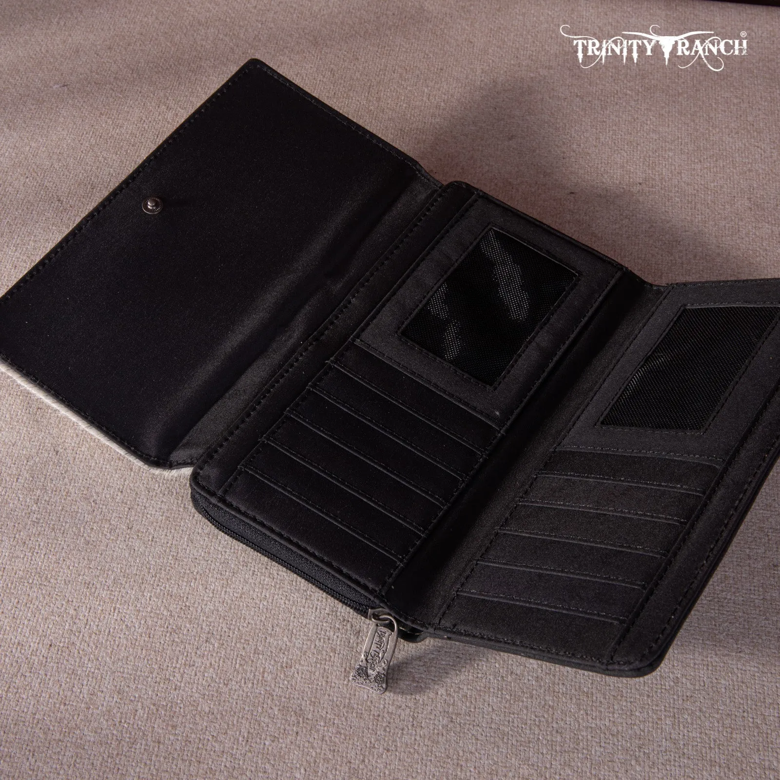 TR146-W010 Trinity Ranch Hair-On Cowhide Wallet