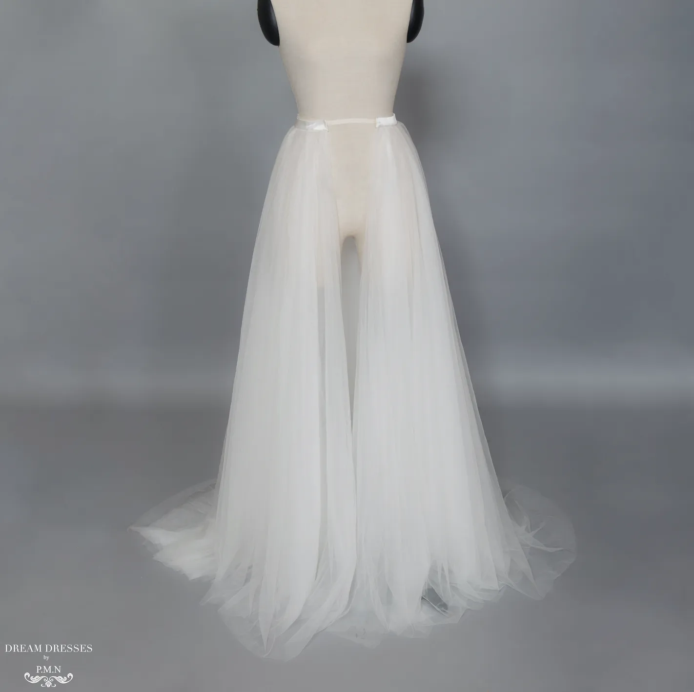 Tulle Detachable Bridal Overskirt (#Laila)