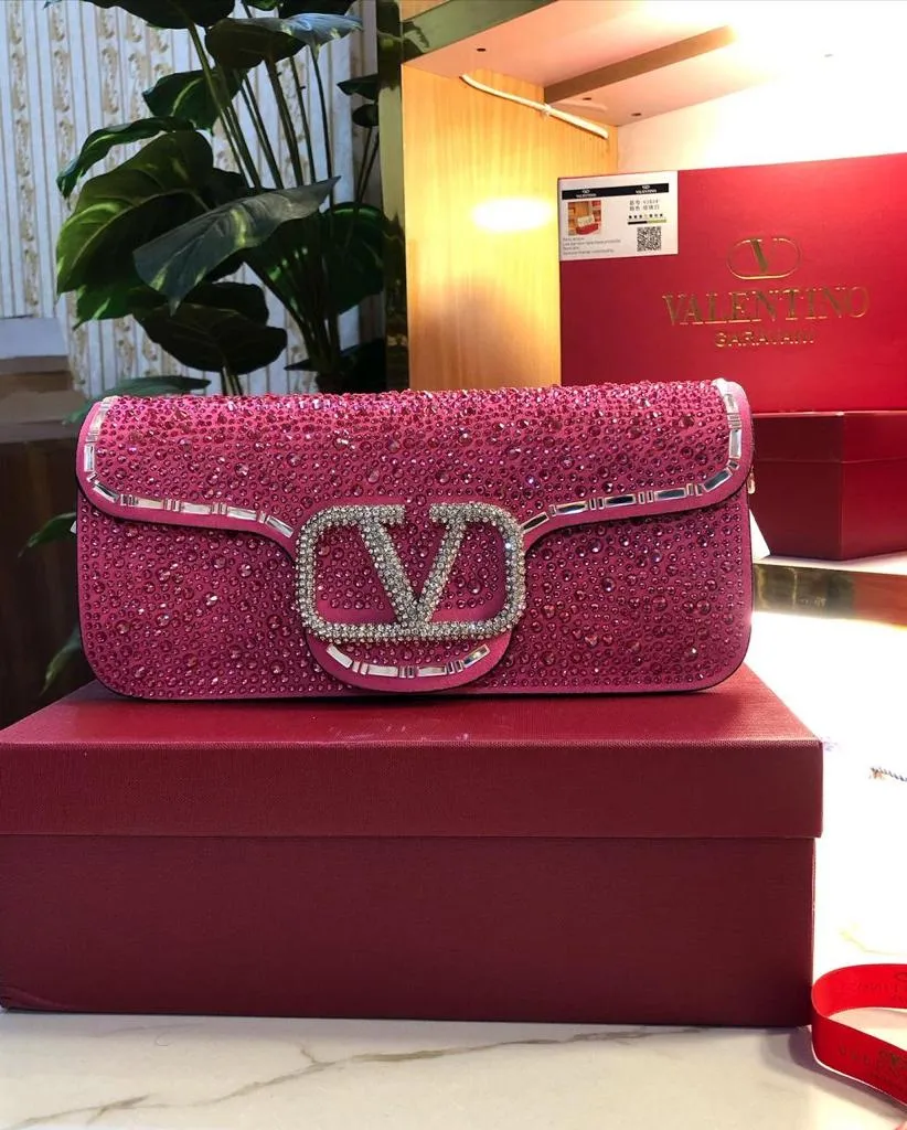 Valntino's DESIGNER by
