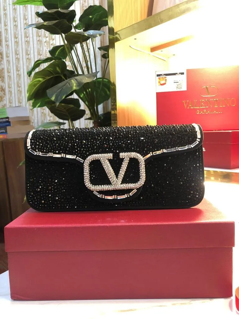 Valntino's DESIGNER by