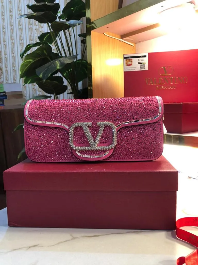 Valntino's DESIGNER by