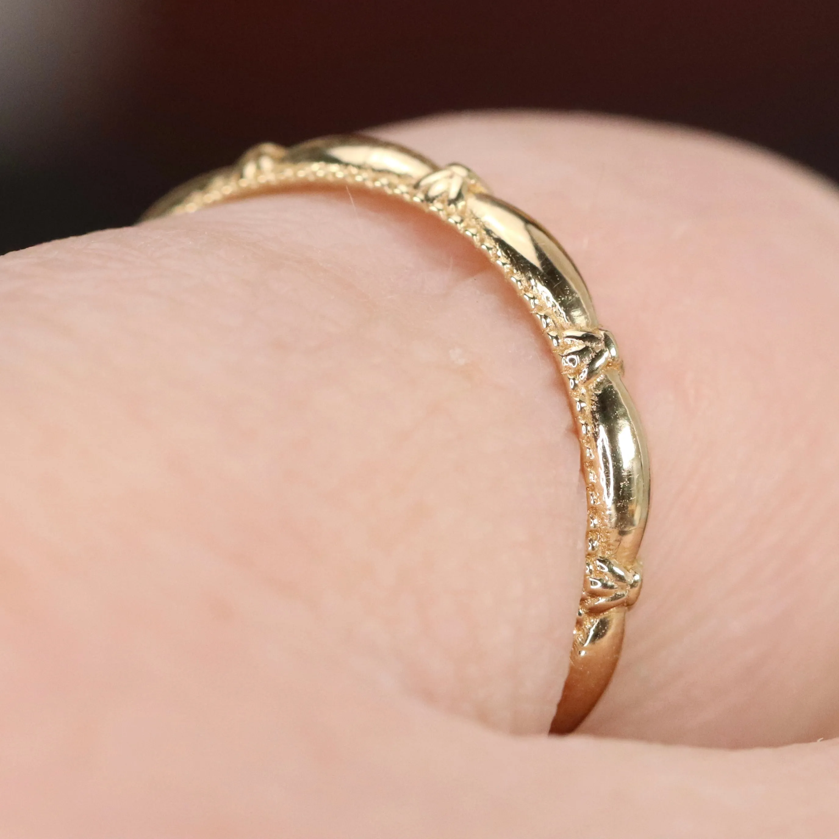 Vintage patterned gold band in 14k yellow gold