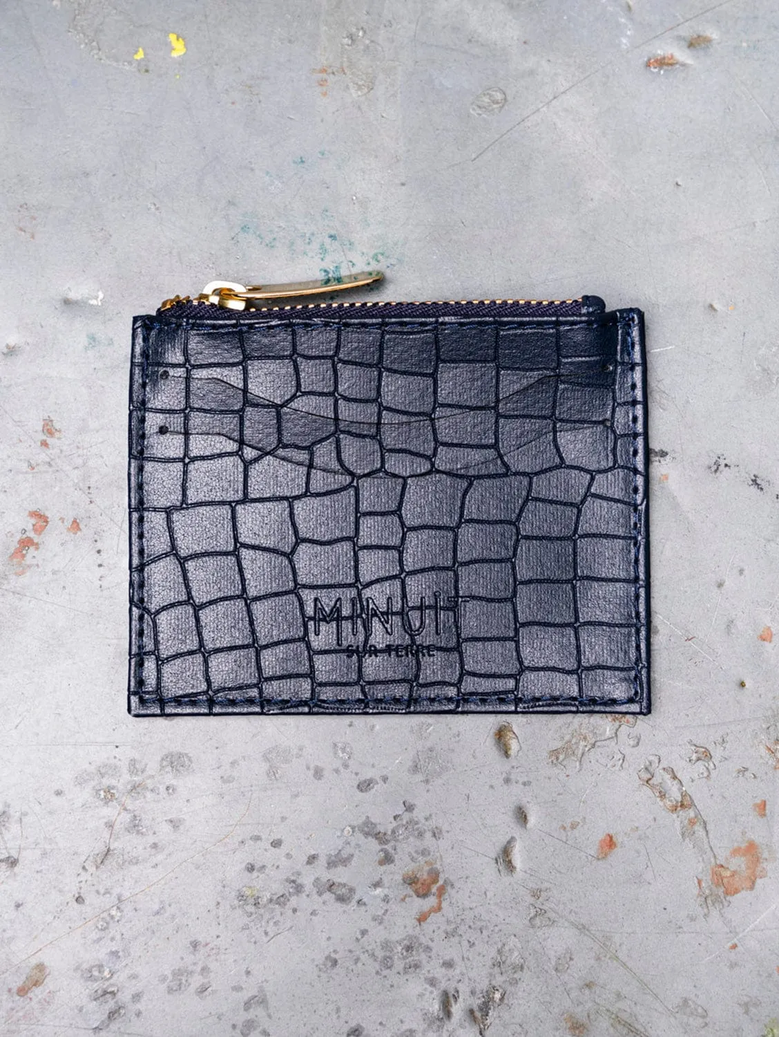 Vivace Apple Leather Vegan Card Holder | Blue