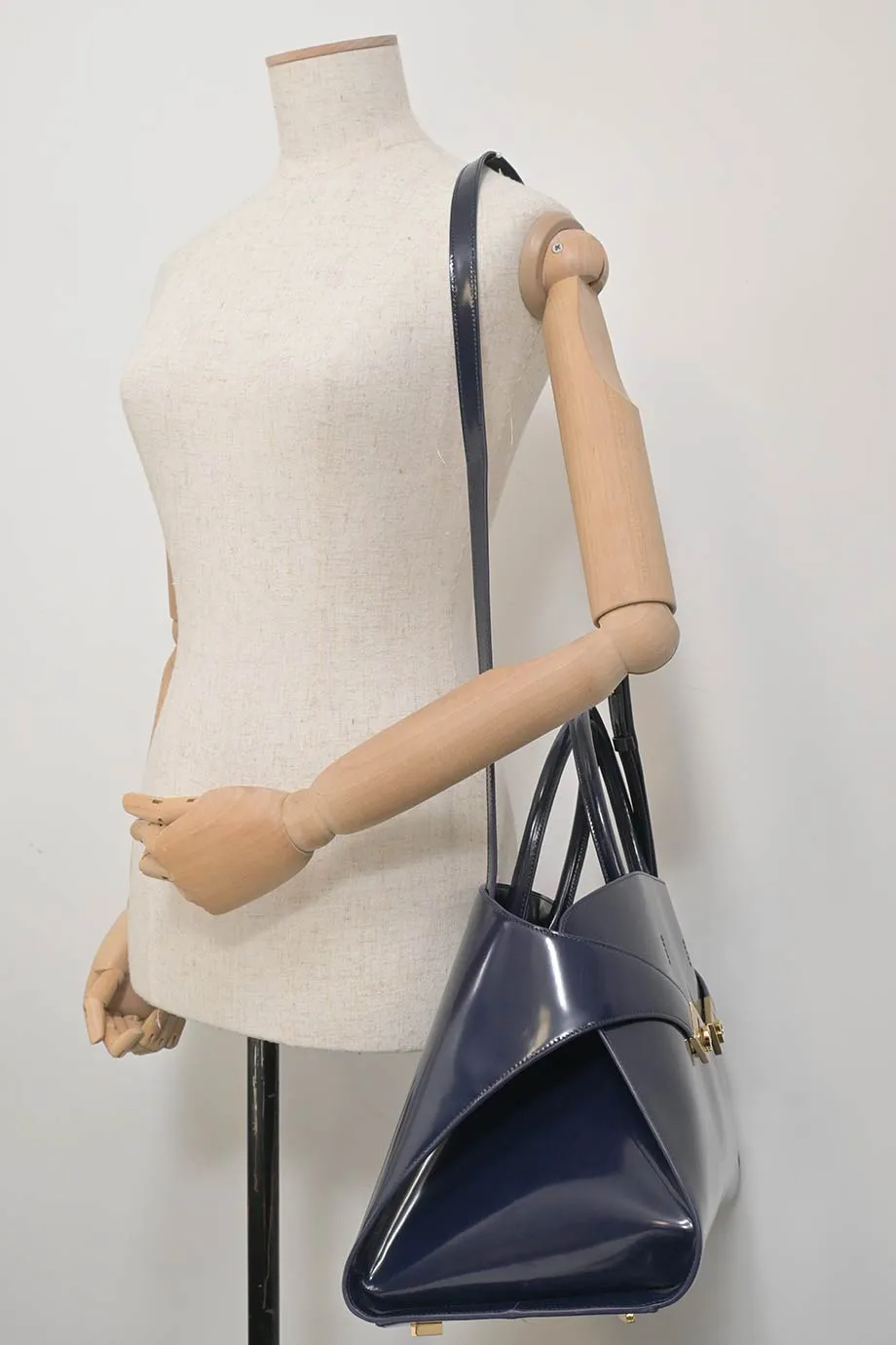 [WB6949] Salvatore Ferragamo | Shoulder Bag