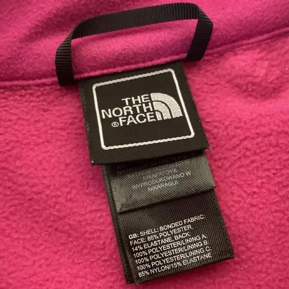 Women’s Pink The North Face Windwall Jacket womens size Medium zip pockets